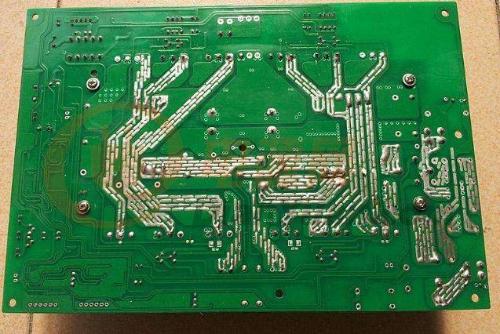 Does PCB use copper mesh or solid copper, are you using it correctly?
